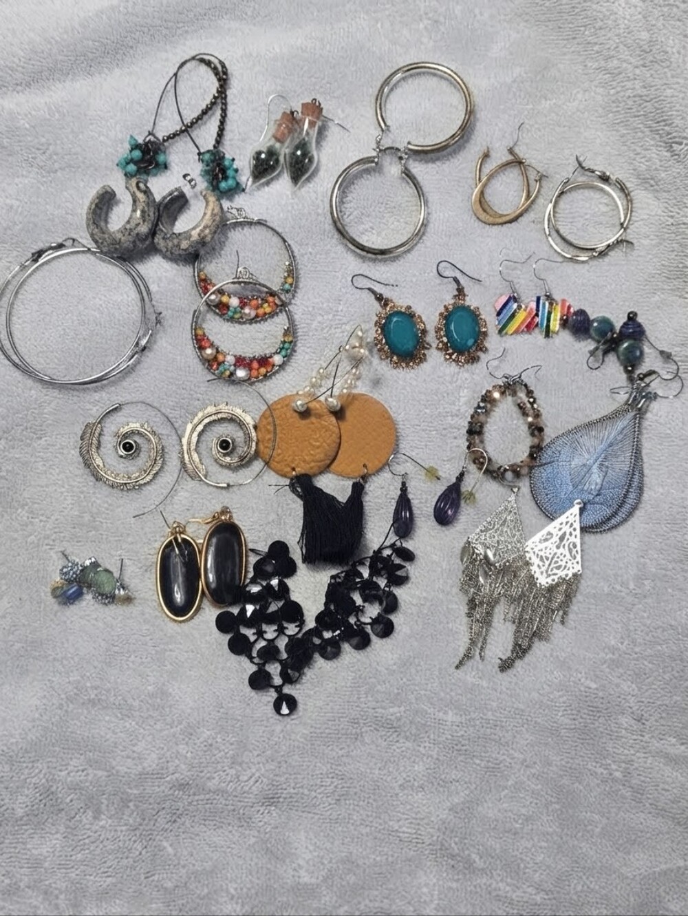 Assorted Women's Earrings Collection - Mixed Colors 20 Set
